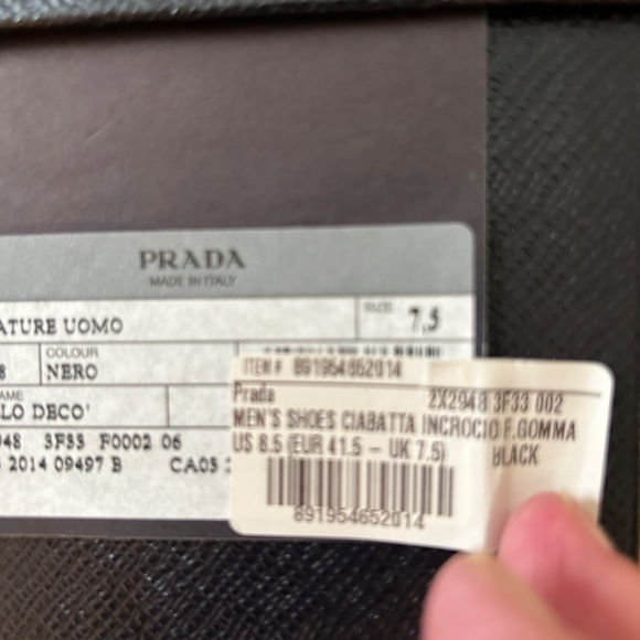 Men’s Prada leather slides.  New with tags, box and original packaging - Picture 3 of 9